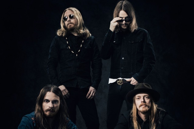 Video Premiere: GRAVEYARD