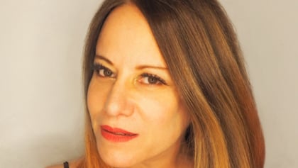 JENNIFER FINCH's Memoir, 'Shooting Up And Making Out', Due In January 2027