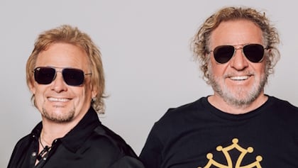 SAMMY HAGAR And MICHAEL ANTHONY 'Haven't Been Asked' To Contribute To ALEX VAN HALEN's Project With STEVE LUKATHER