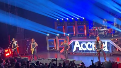 Watch: ACCEPT Joined By JOHN NORUM, FREDRIK ÅKESSON, SHAWN DROVER And OLA ENGLUND At Stockholm Concert