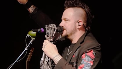 THREE DAYS GRACE's ADAM GONTIER: 'People Have Said That Rock Is Dead, And It's The Opposite Of That'