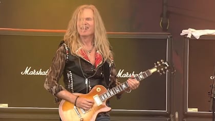 ADRIAN VANDENBERG Announces 'My Whitesnake Years" Tour With Co-Headliners VINNIE MOORE And MARCO MENDOZA