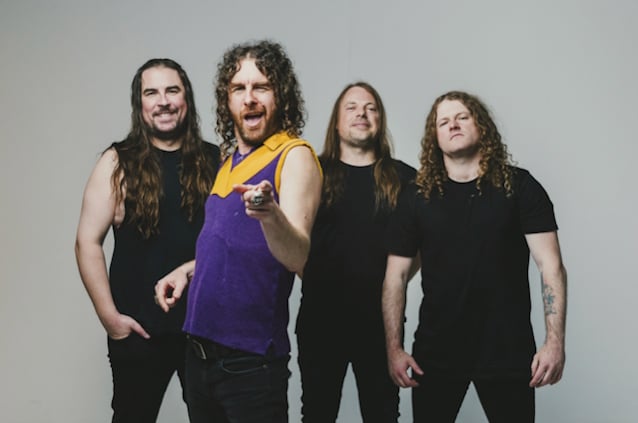AIRBOURNE Celebrates Holiday Season With New Single 'Christmas Bonus', Announces European Tour