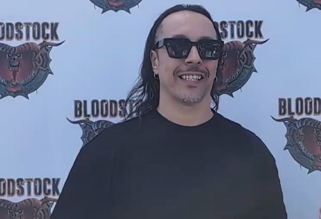 LACUNA COIL's ANDREA FERRO On Artificial Intelligence In Music: 'There's Times To Use It, There's Time Not To Use It'