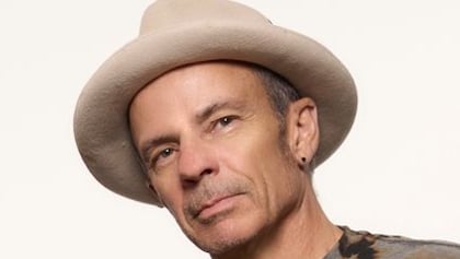 CONEY HATCH's ANDY CURRAN Announces Limited-Edition 'Rockaholic' Collector's EP