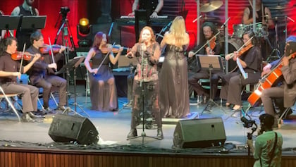 See ANETTE OLZON Perform NIGHTWISH Songs With Orchestra In São Paulo, Brazil