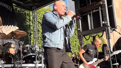 Watch: ARMORED SAINT Performs New Single 'Close To The Bone' Live For First Time