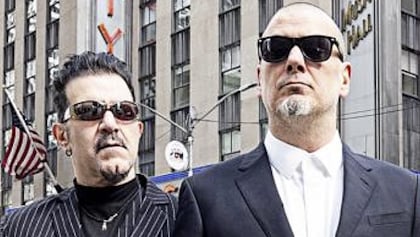 PANTERA's PHILIP ANSELMO And CHARLIE BENANTE Talk 50th Anniversary Of 'Jaws': 'It's Not Just A Horror Movie'
