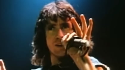 AC/DC 'Highway To Hell' Engineer TONY PLATT: We 'Wanted It To Sound Like Everybody Was In The Same Room'