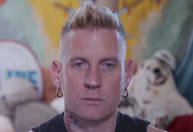 BRANN DAILOR Pays Homage To CHRIS CORNELL And Previews 'Emotional' New MASTODON Album