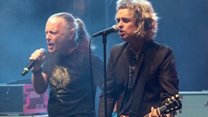 Watch: IRON MAIDEN's BRUCE DICKINSON Joins BILLIE JOE ARMSTRONG And THE COVERUPS On Stage At San Diego Comic-Con Party