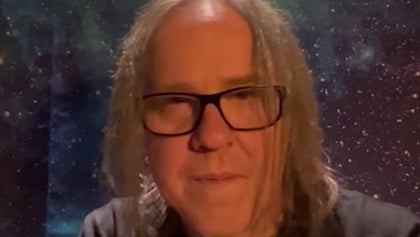 Ex-FEAR FACTORY Frontman BURTON C. BELL: 'Obsolete' Had 'Warm And Organic' Sound, 'Opposite' Of 'Demanufacture'