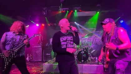 Watch: Supergroup CATEGORY 7, Feat. ARMORED SAINT, EXODUS, Ex-MACHINE HEAD Members, Performs in Pompano Beach, Florida