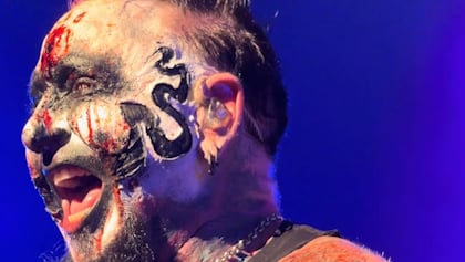 MUDVAYNE's CHAD GRAY On 'Pre-Show Makeup Experience' He Is Offering To Fans On Tour: 'I Don't Think This Has Ever Been Done Before'