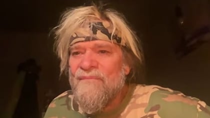 Ex-W.A.S.P. Guitarist CHRIS HOLMES Laments Political Polarization In America: 'The Division, It's Just Sickening'