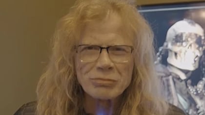 DAVE MUSTAINE On His Dupuytren's Contracture Diagnosis: 'I'm Hoping God's Gonna Heal Me'