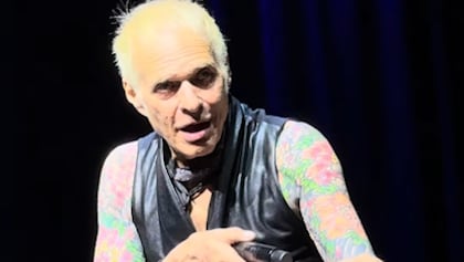 Watch: DAVID LEE ROTH Performs In Austin During 2026 Tour