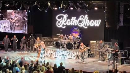 Watch: DAVID LEE ROTH Kicks Off 2026 Tour In Spokane