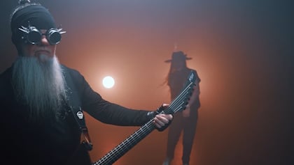 MUDVAYNE Guitarist GREG TRIBBETT Releases Debut Single From DEAD WYTE Project