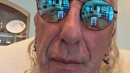 DEE SNIDER Blasts Bands Who Tour Without Any Members From Classic Lineups, Reunite After 'Bulls***' Farewell Tours