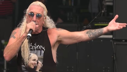 DEE SNIDER Says SEBASTIAN BACH Is One Of Only Two People Who Can 'Deliver' As His Replacement In TWISTED SISTER