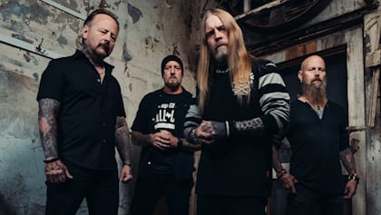 DROWNING POOL's C.J. PIERCE On Using A.I. To Write Music: 'I'm Definitely Against All That Stuff'