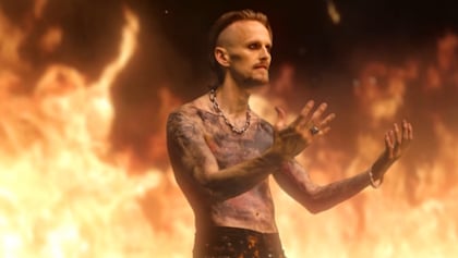 Ex-SKID ROW Singer ERIK GRÖNWALL Releases Music Video For 'Hell & Back' From 'Bad Bones' Solo Album