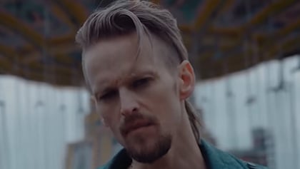 ERIK GRÖNWALL Says 'It's A Shame' His Time With SKID ROW 'Had To Come To An End': 'We Had A Really Great Thing'