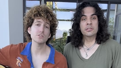 Sons Of KISS's PAUL STANLEY And GENE SIMMONS Announce First-Ever STANLEY SIMMONS Live Shows