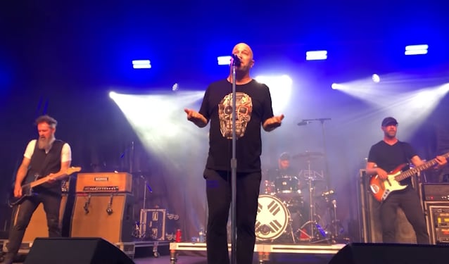 FINGER ELEVEN's SCOTT ANDERSON Explains 10-Year Wait For 'Last Night On Earth' Album