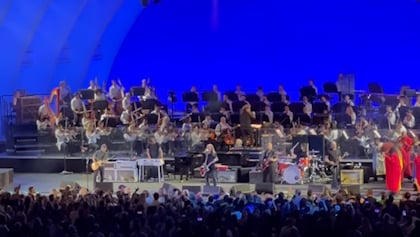 Watch: FOO FIGHTERS Perform With LOS ANGELES PHILHARMONIC Orchestra At Hollywood Bowl