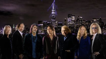 FOREIGNER Announces 'In The Eye Of The Storm' Album, Official Soundtrack To Band's 50th-Anniversary Concert Film
