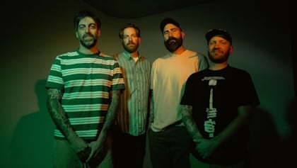 FOUR YEAR STRONG Announces 25th-Anniversary Tour, Celebrates 20 Years Of 'Rise Or Die Trying'