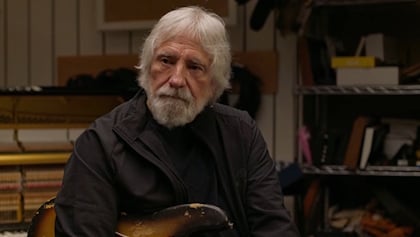 GEEZER BUTLER: 'The One Player That Totally Showed Me What You Could Do With A Bass Was CREAM's JACK BRUCE'