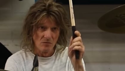 GIL MOORE On TRIUMPH Rehearsals For Upcoming Tour: 'It's Just Jelled Really, Really Well'