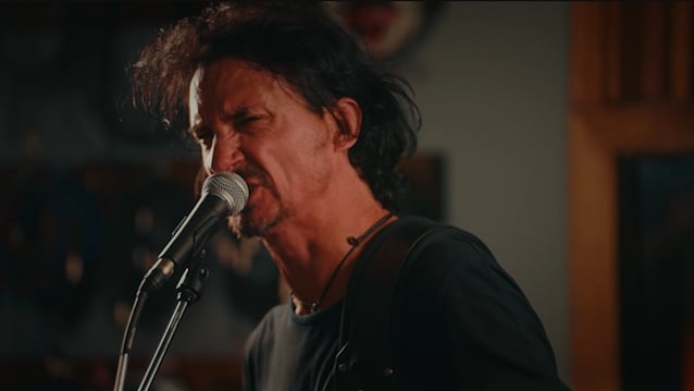 Watch: GOJIRA Celebrates 20th Anniversary Of 'From Mars To Sirius' With Three-Song Studio Performance