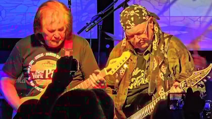 GRAHAM OLIVER And PAUL QUINN To Celebrate 45 Years Of SAXON's 'Wheels Of Steel' At Special U.K. Concert