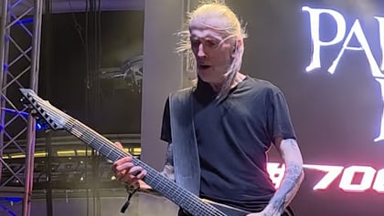 PARADISE LOST's GREGOR MACKINTOSH Names His Three 'Desert Island' Albums