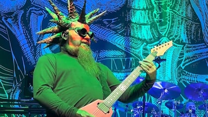 MUDVAYNE’s GREG TRIBBETT To Miss ‘L.D. 50 25th Anniversary’ Tour After Wife Loses Battle With Cancer