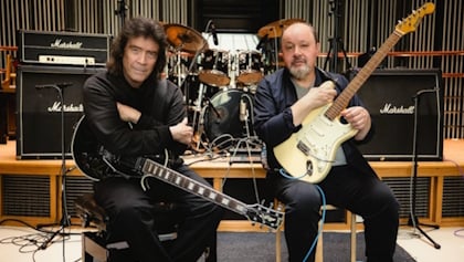 STEVE HACKETT And STEVE ROTHERY Announce Long-Awaited Collaborative Album 'The Roaring Waves'