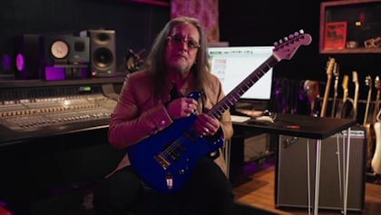 JAKE E. LEE Gets New Signature Model Guitar From CHARVEL