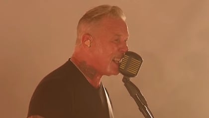 jameshetfieldlongislandprosep2025_420x237.jpg