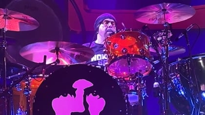 JASON BONHAM On Performing LED ZEPPELIN's Entire 'Physical Graffiti' Album: 'Fifteen Years Into Paying Homage To Dad, I Wanted A Challenge'