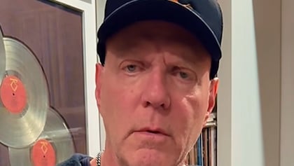 JAY JAY FRENCH On TWISTED SISTER's Absence From ROCK AND ROLL HALL OF FAME: 'We Don't Get The Respect We Should Get'