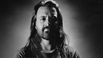Ex-SLIPKNOT Drummer JAY WEINBERG Teams Up With SOFTCULT On New Single 'Drown Fountain'