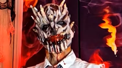 Founding MUSHROOMHEAD Singer JEFFREY HATRIX Reaches Settlement With STEVE 'SKINNY' FELTON In Lawsuit Over Unpaid Royalties