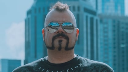 SABATON's JOAKIM BRODÉN: 'We've Never Had A Huge Dip Or A Huge Rise' In Our Popularity