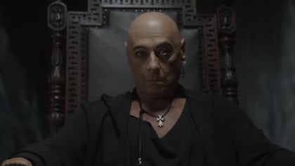 JOE LYNN TURNER Doesn't Think Message Of His Last Album, 'Belly Of The Beast', Reached Enough People While Coming Off The 'Plandemic'