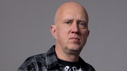VOLBEAT's JON LARSEN To Miss Four Shows On Summer 2025 North American Tour; Ex-SLAYER Drummer JON DETTE To Step In