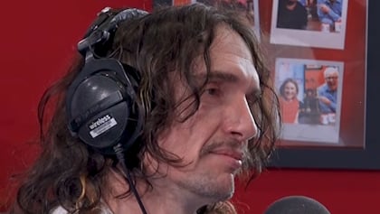 THE DARKNESS's JUSTIN HAWKINS: IRON MAIDEN 'Always Nick' Our Guitar Techs